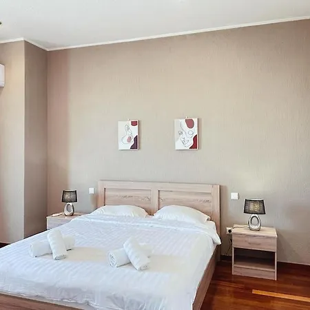 Apartment Glyfada Grand *